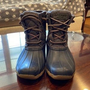 Sperry water proof duck boot